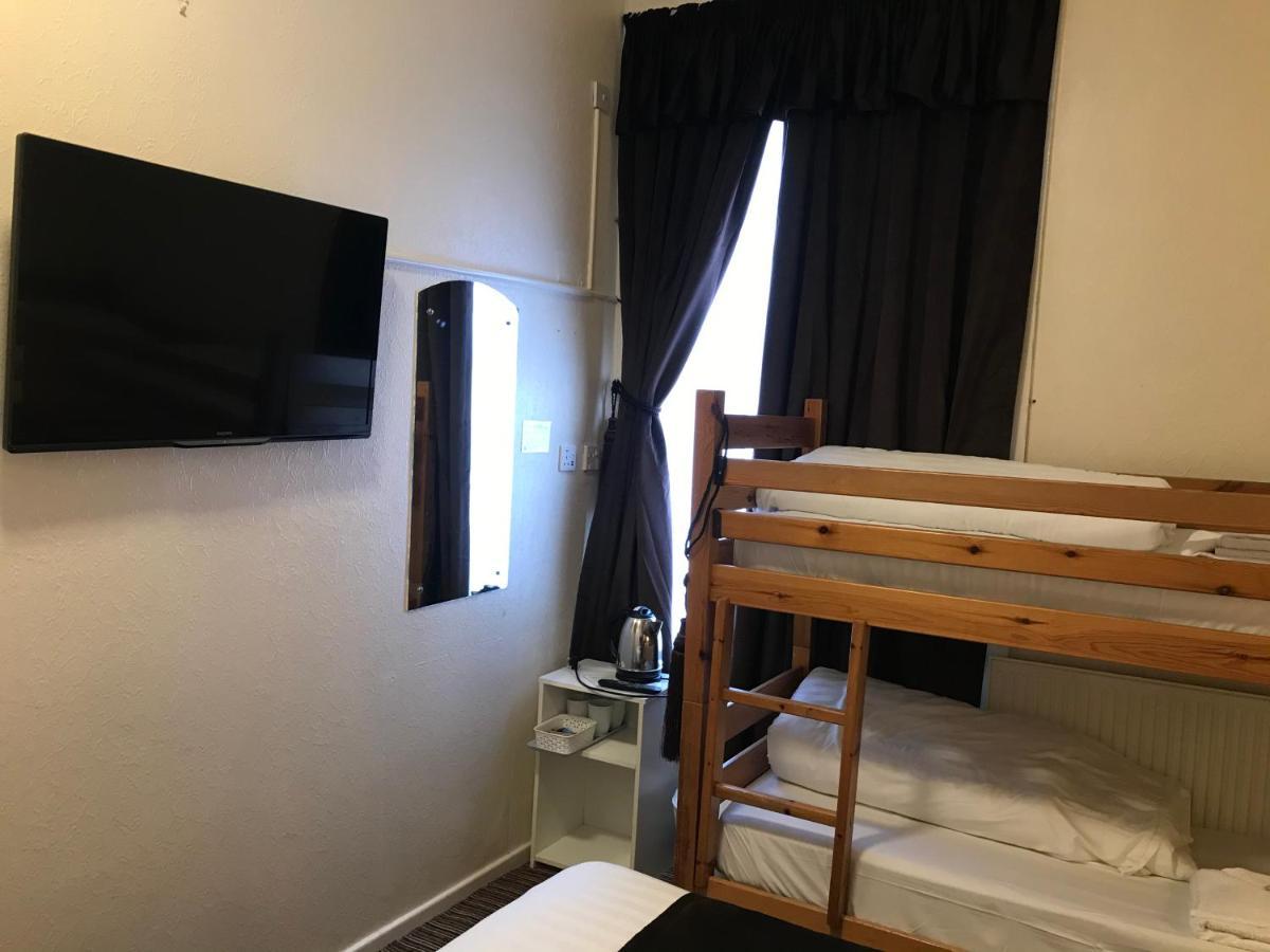 The Feathers Hotel Μπλάκπουλ Εξωτερικό φωτογραφία